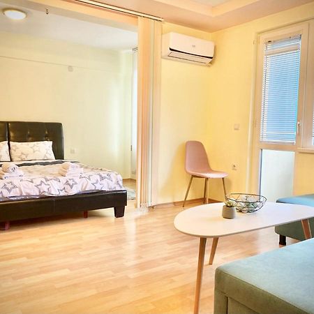 Sunny Central Apartment With Tv & Wi-Fi Стара-Загора Экстерьер фото