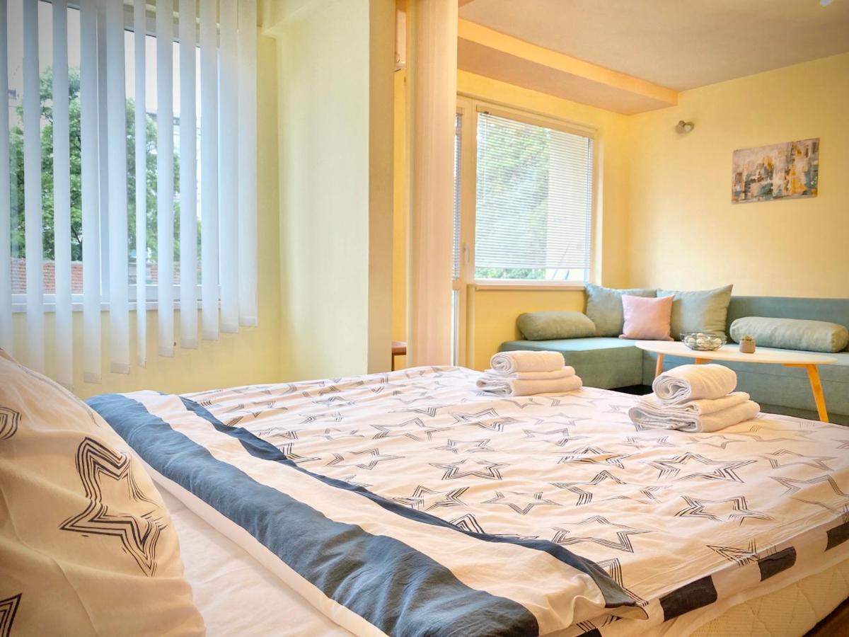 Sunny Central Apartment With Tv & Wi-Fi Стара-Загора Экстерьер фото